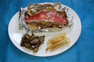 medium_Rouget-en-Papilotte-aux-Cha.jpg
