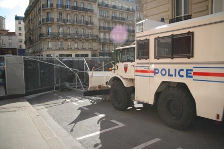 La Sorbonne en "état de siège"