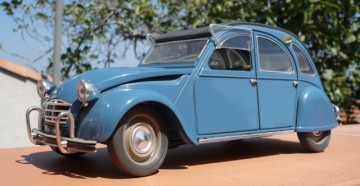 medium_2cv_1966_2.jpg