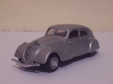medium_peugeot302idem43.jpg